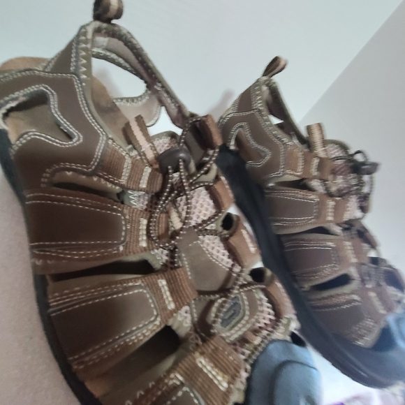 SKECHERS SHAPE-UPS WOMEN'S SIZE 8 SHAPE-UP WHILE YOU WALK - Picture 6 of 6